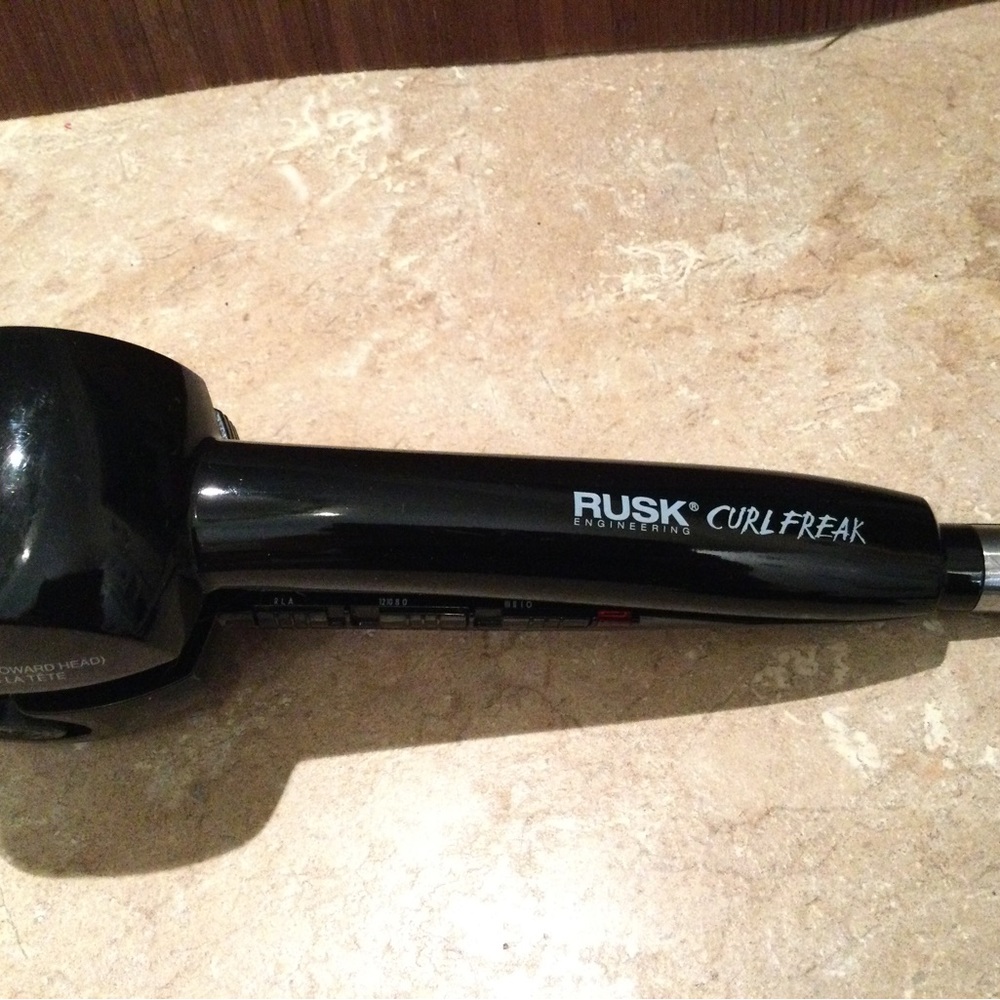 Risk Curl Freak